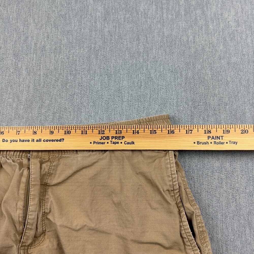Vuori Shorts Mens 32 Brown Elastic Waist Utility Outdoor Hiking Trail Running - Picture 6 of 13